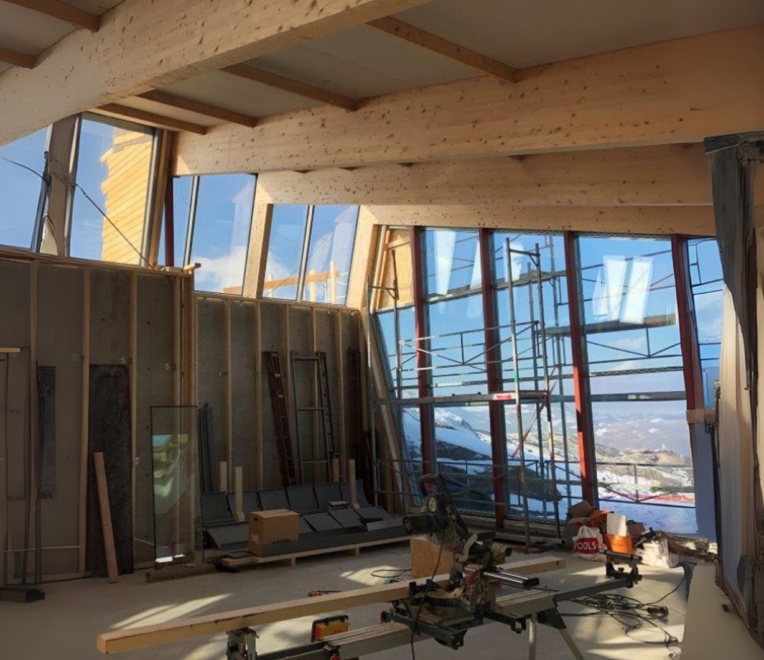 Q Glass GenVue Aether photovoltaic glass